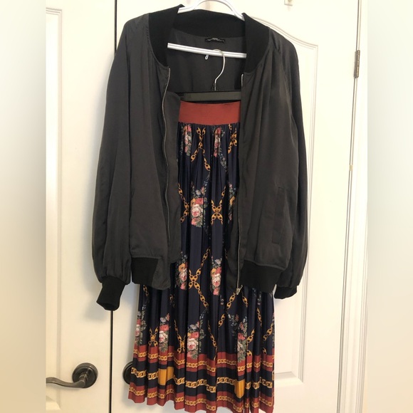 Black satin look bomber , silver zipper, size large, fits like medium - Picture 6 of 6